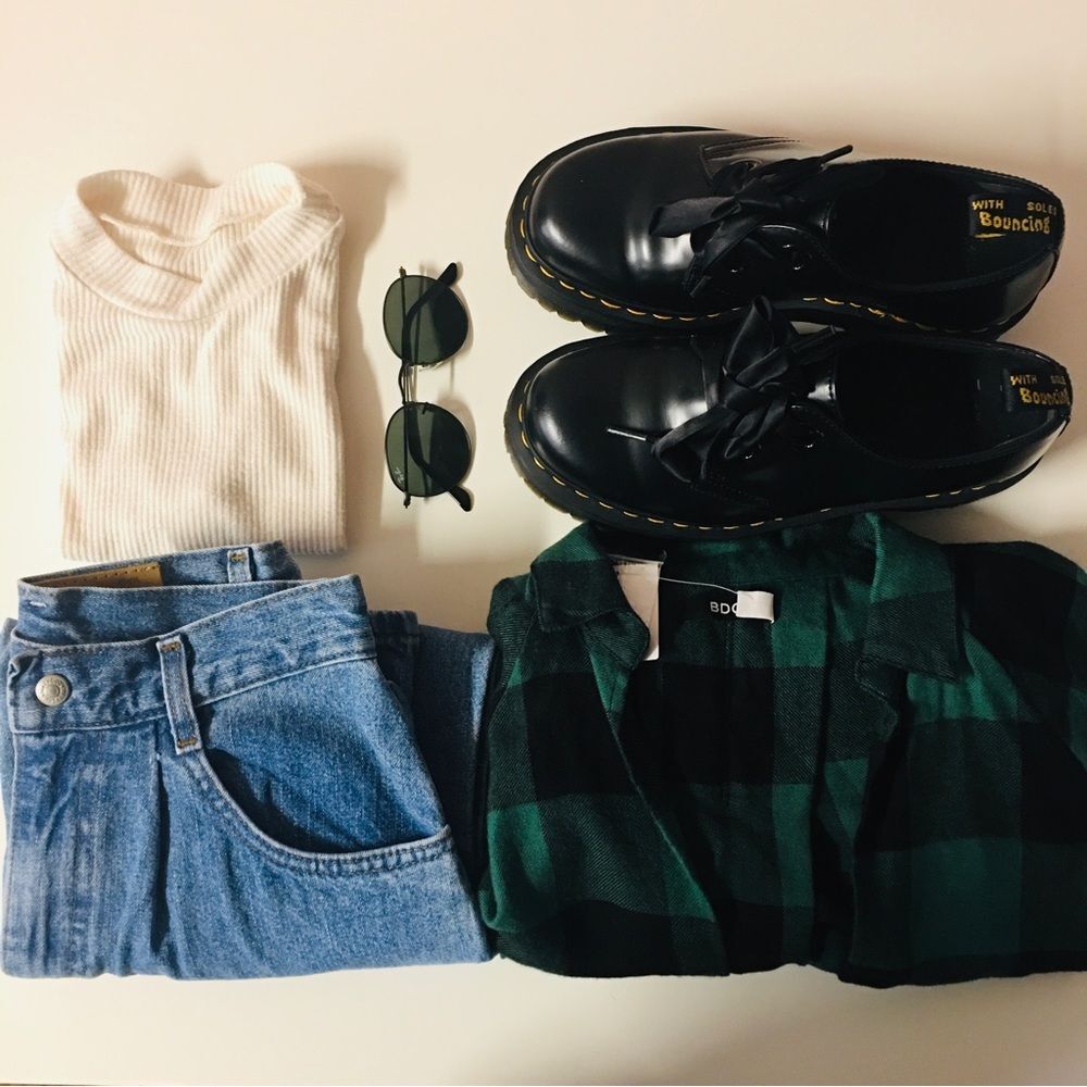 Urban Outfitters BDG Hunter Green/Black Plaid Tie Front Flannel Shirt Size M NWT - Picture 2 of 9